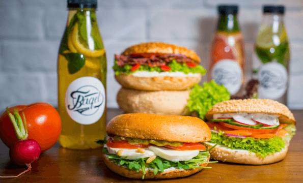 BAGEL ON THE WAY GARE | CHF 12.-  le Menu Bagel Poulet