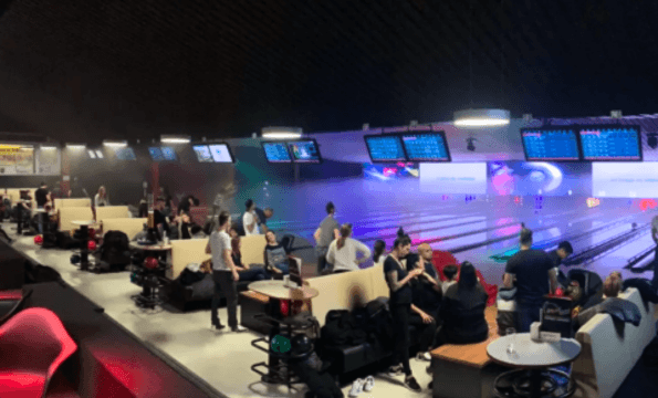 BOWLING FLON & VIDY  | Illimité pendant 3 heures